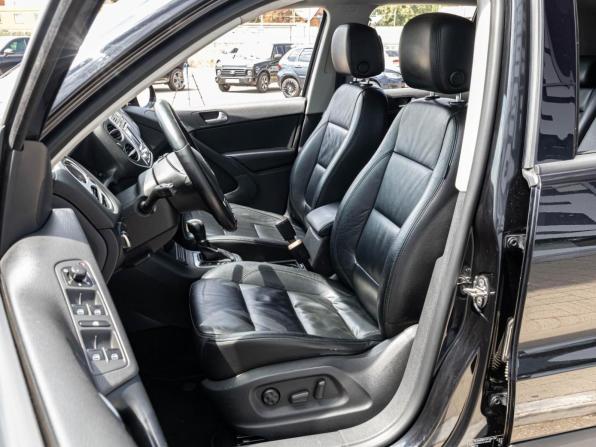 Volkswagen Tiguan I Рестайлинг с пробегом 2012 года, цена 1 250 000 рублей, 219238 км, внедорожник, Автокод Объявления
