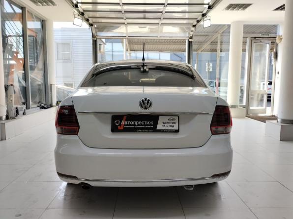 Volkswagen Polo V Рестайлинг с пробегом 2016 года, цена 850 000 рублей, 271138 км, седан, Автокод Объявления