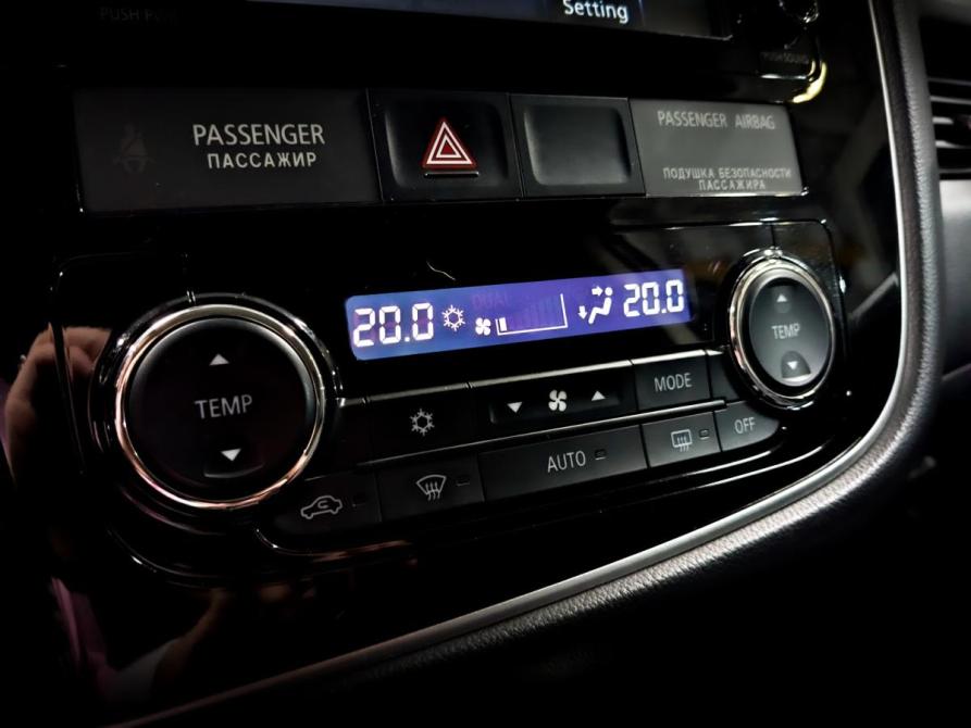 Mitsubishi Outlander III Рестайлинг 2 Москва  - изображение 29