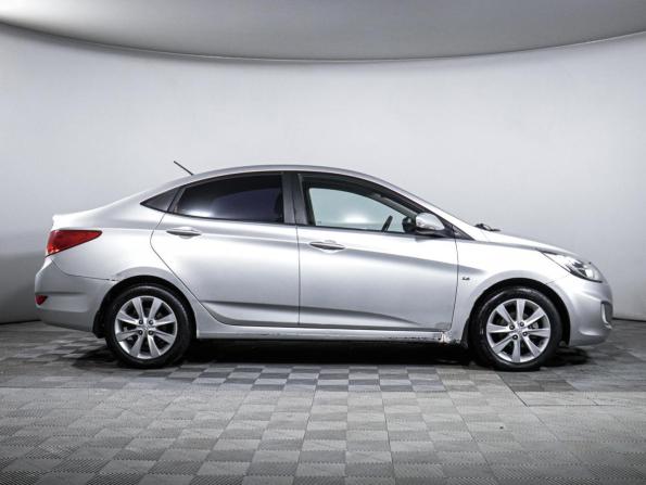 Hyundai Solaris I с пробегом 2012 года, цена 680 000 рублей, 154022 км, седан, Автокод Объявления
