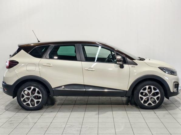 Renault Kaptur I с пробегом 2017 года, цена 1 469 000 рублей, 132677 км, внедорожник, Автокод Объявления