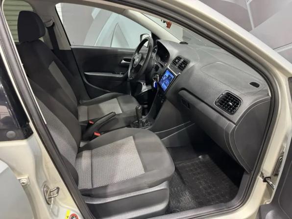 Volkswagen Polo V с пробегом 2011 года, цена 590 000 рублей, 212496 км, седан, Автокод Объявления