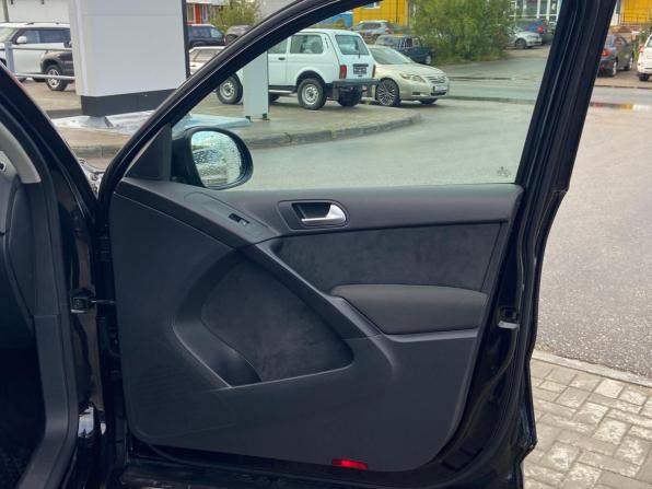 Volkswagen Tiguan I Рестайлинг с пробегом 2016 года, цена 1 335 000 рублей, 139441 км, внедорожник, Автокод Объявления