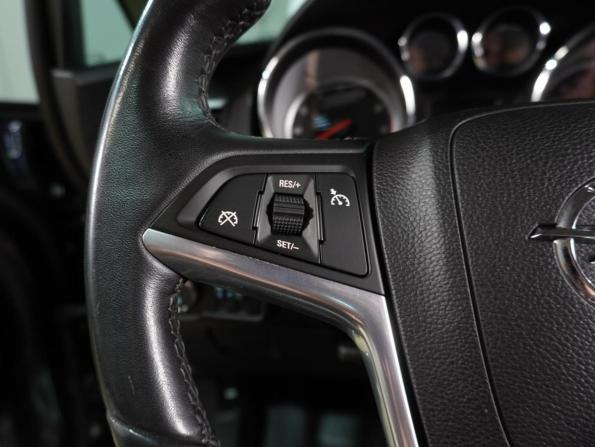 Opel Astra J с пробегом 2011 года, цена 889 000 рублей, 102704 км, хэтчбек, Автокод Объявления
