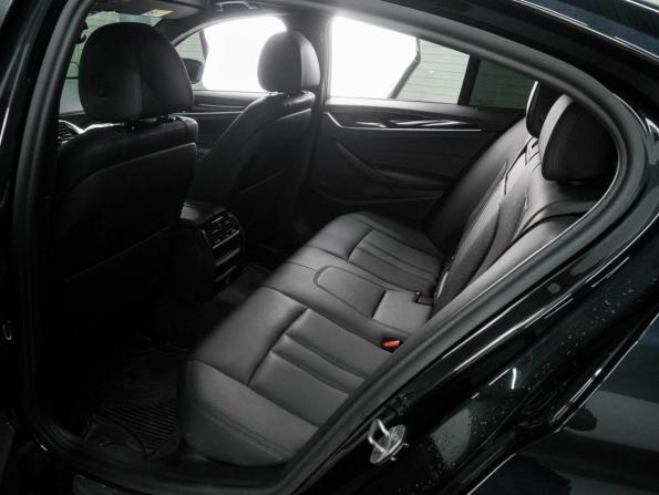 BMW 5 серии VII (G30/G31/G38) с пробегом 2017 года, цена 2 499 000 рублей, 170688 км, седан, Автокод Объявления