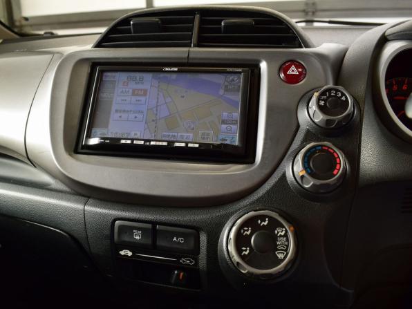 Honda Fit II с пробегом 2011 года, цена 879 995 рублей, 108945 км, хэтчбек, Автокод Объявления