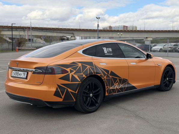 Tesla Model S I с пробегом 2016 года, цена 2 700 000 рублей, 80398 км, лифтбек, Автокод Объявления