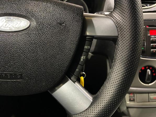 Ford Focus II Рестайлинг с пробегом 2009 года, цена 650 000 рублей, 159608 км, хэтчбек, Автокод Объявления