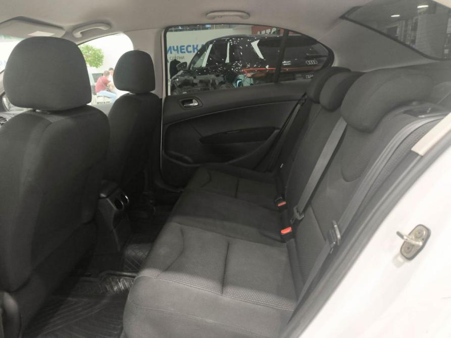 Peugeot 408 I Казань  - изображение 15