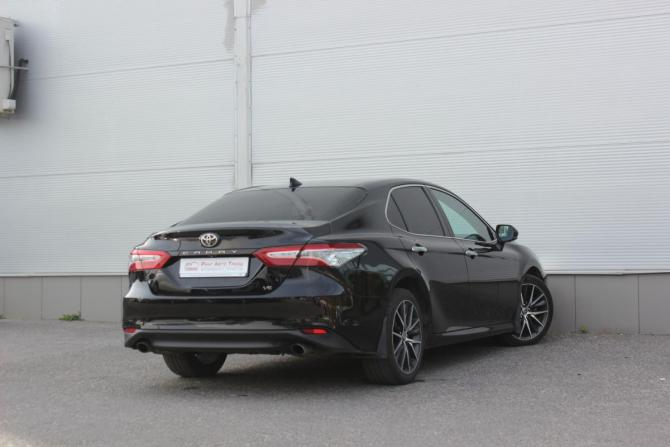 Toyota Camry VIII (XV70) с пробегом 2021 года, цена 2 797 000 рублей, 172474 км, седан, Автокод Объявления