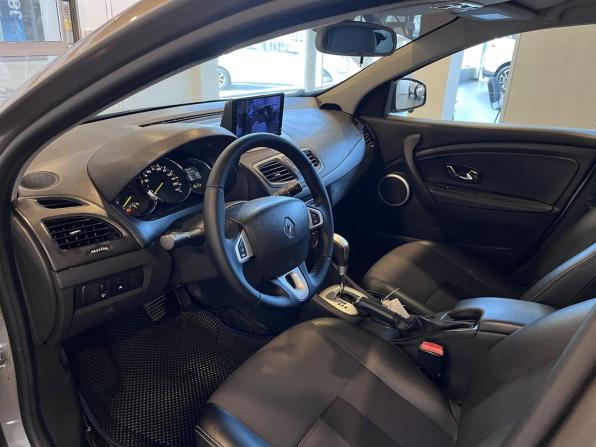 Renault Megane III с пробегом 2012 года, цена 670 000 рублей, 220875 км, хэтчбек, Автокод Объявления