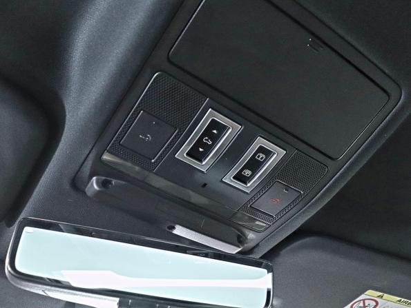 Land Rover Defender II с пробегом 2021 года, цена 4 150 000 рублей, 240275 км, внедорожник, Автокод Объявления