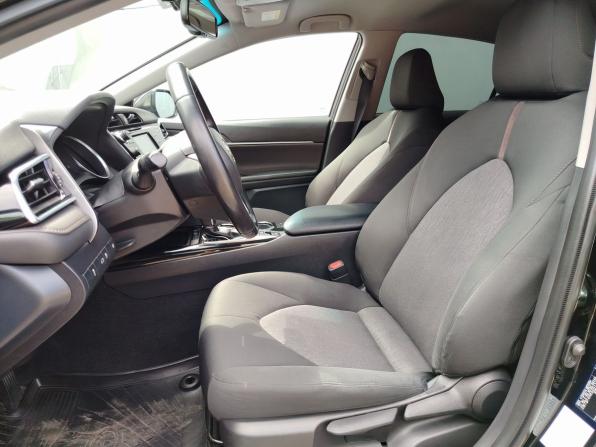 Toyota Camry VIII (XV70) с пробегом 2018 года, цена 1 999 000 рублей, 247018 км, седан, Автокод Объявления