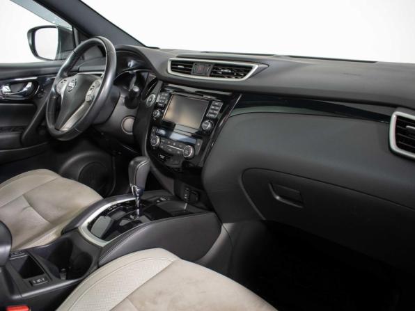 Nissan Qashqai II с пробегом 2016 года, цена 2 307 000 рублей, 77890 км, внедорожник, Автокод Объявления