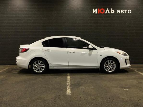 Mazda 3 II (BL) Рестайлинг с пробегом 2012 года, цена 979 000 рублей, 173183 км, седан, Автокод Объявления