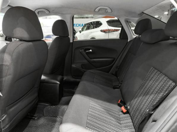Volkswagen Polo V Рестайлинг с пробегом 2015 года, цена 550 000 рублей, 193065 км, седан, Автокод Объявления