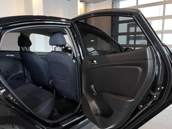 Hyundai Solaris I Рестайлинг с пробегом 2014 года, цена 895 000 рублей, 113810 км, седан, Автокод Объявления