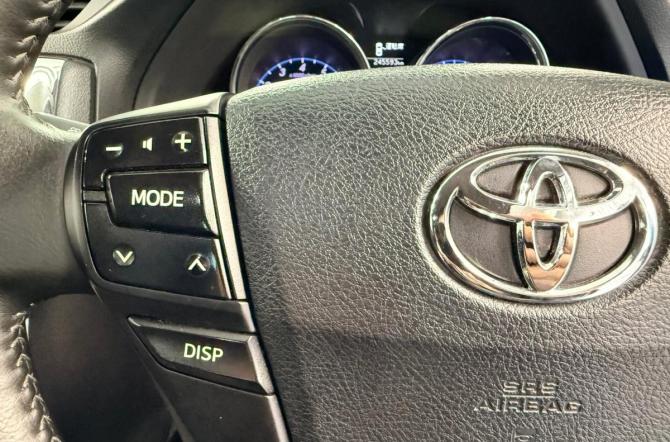 Toyota Mark X II с пробегом 2010 года, цена 1 895 000 рублей, 245593 км, седан, Автокод Объявления
