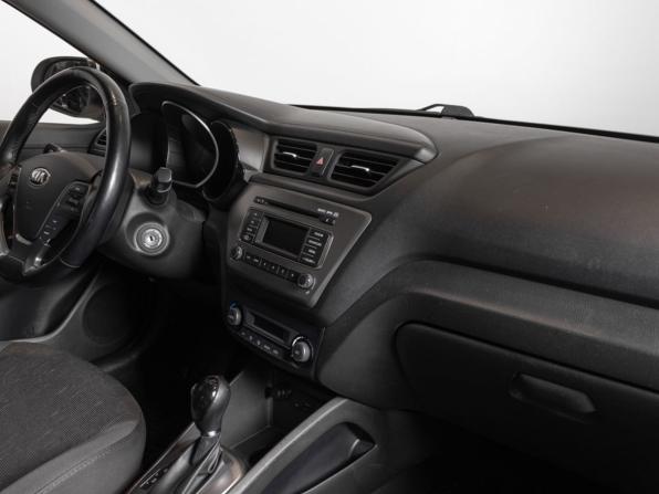 Kia Rio III Рестайлинг с пробегом 2016 года, цена 1 193 400 рублей, 55922 км, седан, Автокод Объявления
