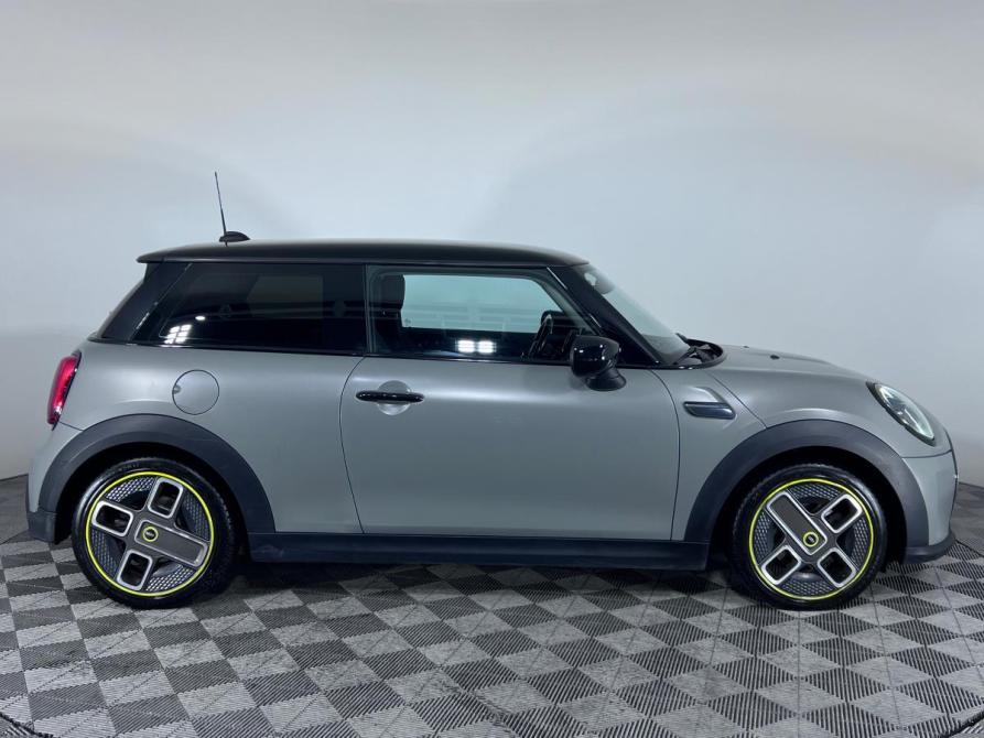 Mini Hatch III (F55/F56) Рестайлинг 2 Ростов-на-Дону  - изображение 8