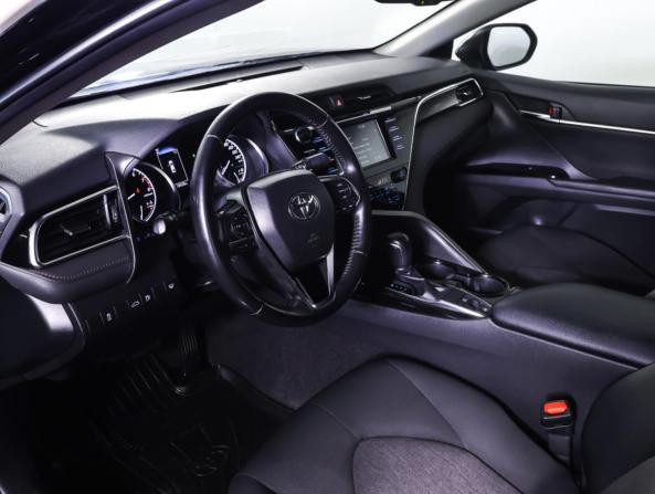 Toyota Camry VIII (XV70) с пробегом 2018 года, цена 2 269 000 рублей, 118853 км, седан, Автокод Объявления