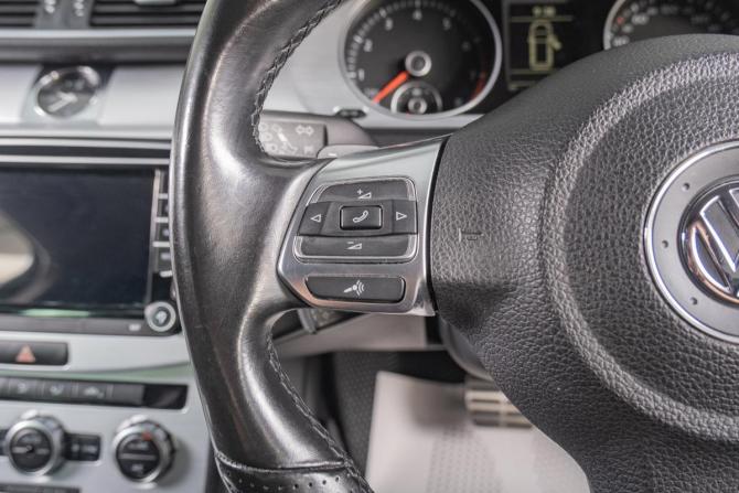 Volkswagen Passat B7 с пробегом 2014 года, цена 1 239 000 рублей, 83000 км, универсал, Автокод Объявления