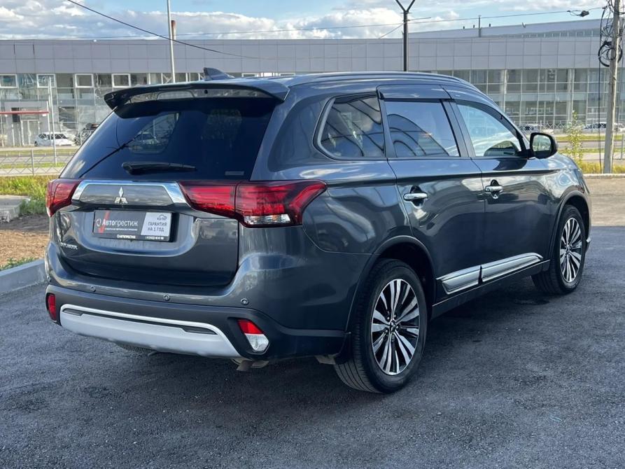 Mitsubishi Outlander III Рестайлинг 3 Пермь  - изображение 5