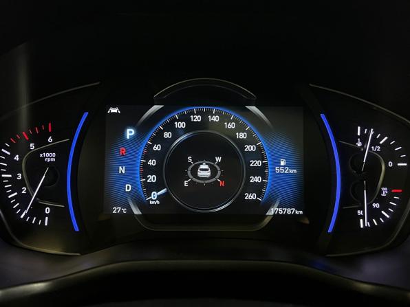 Hyundai Santa Fe IV с пробегом 2018 года, цена 2 597 000 рублей, 175784 км, внедорожник, Автокод Объявления