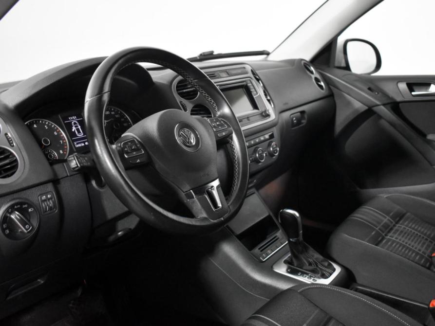 Volkswagen Tiguan I Рестайлинг Санкт-Петербург  - изображение 10