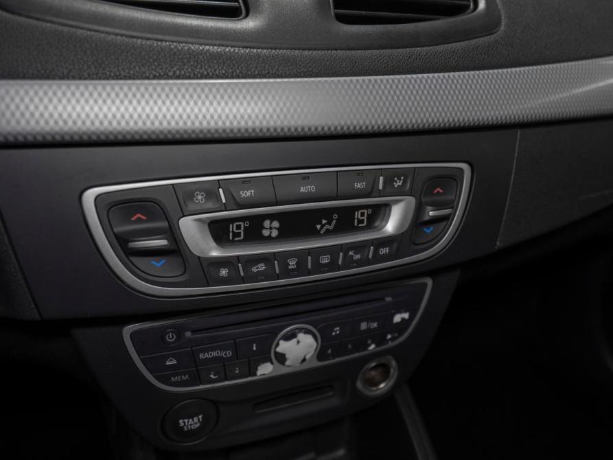 Renault Megane III Москва  - изображение 17