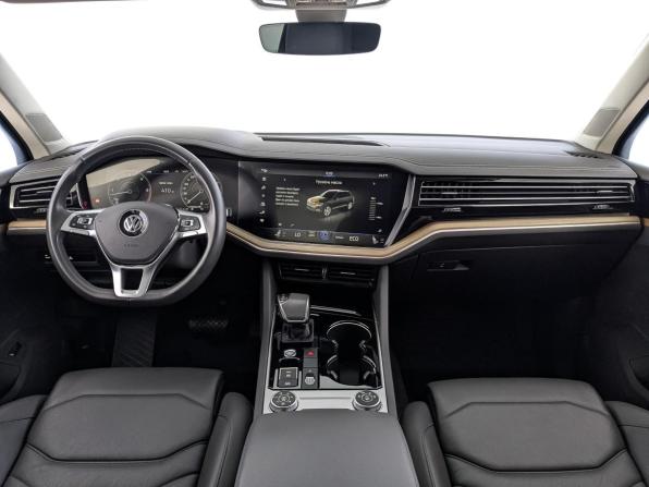 Volkswagen Touareg III с пробегом 2019 года, цена 4 980 000 рублей, 118751 км, внедорожник, Автокод Объявления