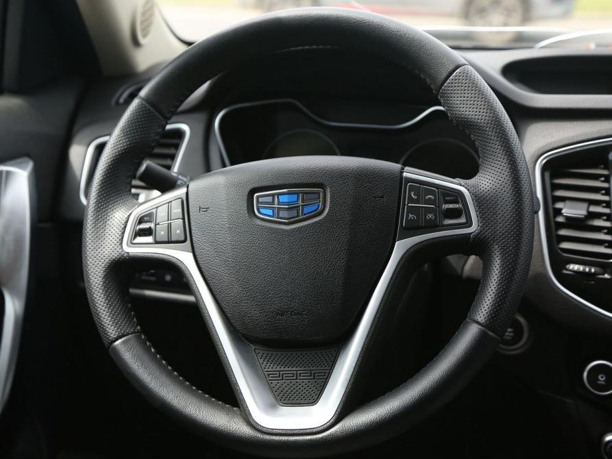 Geely Emgrand X7 I Рестайлинг 2 Иваново  - изображение 16