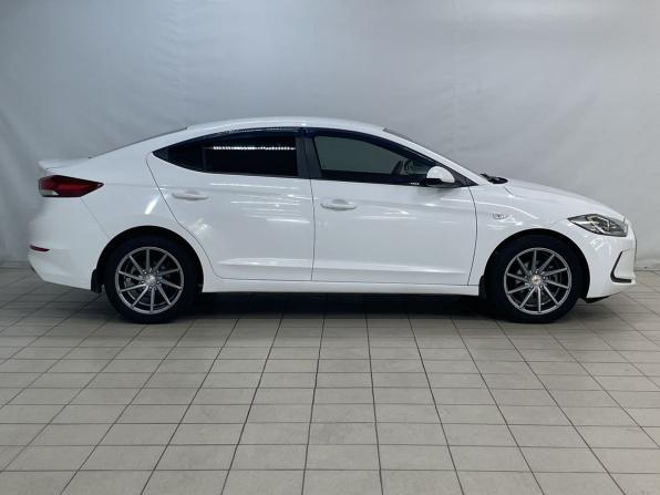 Hyundai Elantra VI (AD) с пробегом 2016 года, цена 1 249 000 рублей, 192789 км, седан, Автокод Объявления