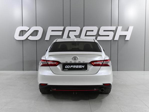 Toyota Camry VIII (XV70) с пробегом 2018 года, цена 3 100 000 рублей, 124415 км, седан, Автокод Объявления