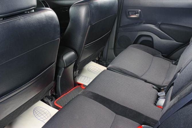 Citroen C-Crosser с пробегом 2012 года, цена 1 299 000 рублей, 212000 км, внедорожник, Автокод Объявления