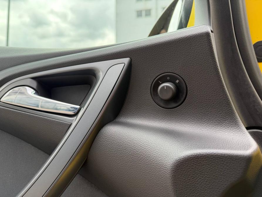 Opel Astra J Рестайлинг Санкт-Петербург  - изображение 16