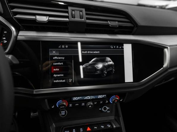 Audi Q3 II (F3) с пробегом 2026 года, цена 4 920 000 рублей, 11 км, внедорожник, Автокод Объявления