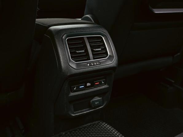 Volkswagen Tiguan II с пробегом 2017 года, цена 2 528 000 рублей, 151953 км, внедорожник, Автокод Объявления