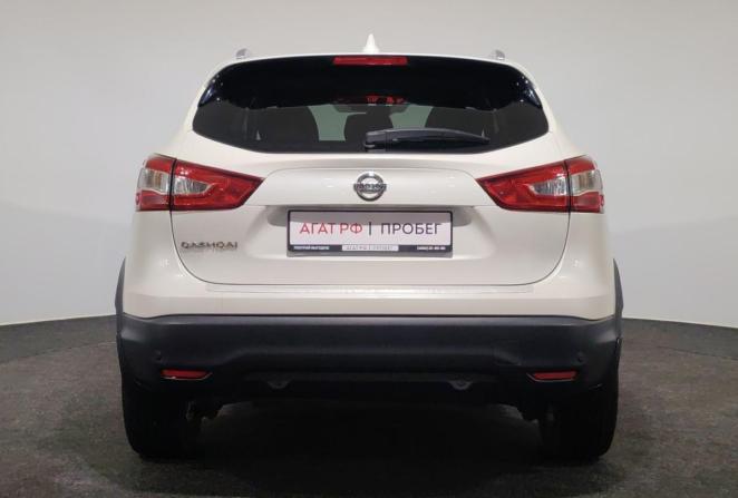 Nissan Qashqai II с пробегом 2017 года, цена 1 850 000 рублей, 82830 км, внедорожник, Автокод Объявления