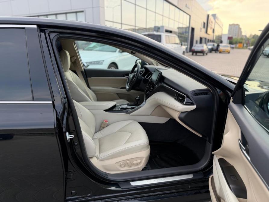 Toyota Camry VIII (XV70) Рестайлинг Сыктывкар  - изображение 9
