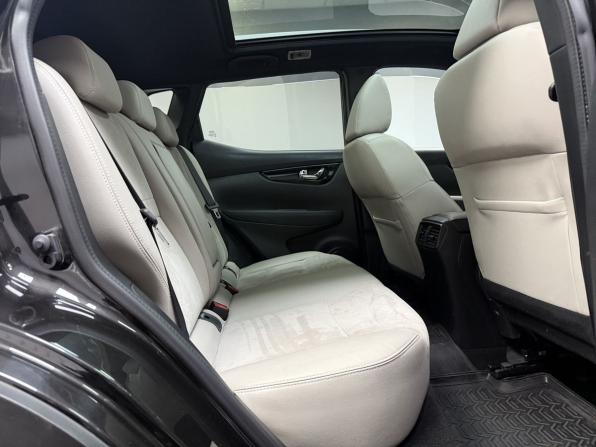 Nissan Qashqai II с пробегом 2014 года, цена 1 699 000 рублей, 100354 км, внедорожник, Автокод Объявления