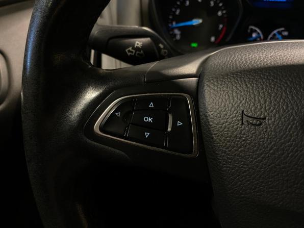 Ford Focus III Рестайлинг с пробегом 2015 года, цена 950 000 рублей, 191692 км, универсал, Автокод Объявления
