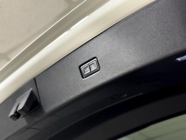 Audi Q8 I (4M) с пробегом 2022 года, цена 7 700 000 рублей, 51582 км, внедорожник, Автокод Объявления
