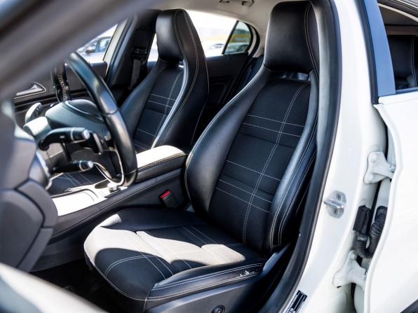 Mercedes-Benz GLA I (X156) с пробегом 2015 года, цена 1 990 000 рублей, 156502 км, внедорожник, Автокод Объявления