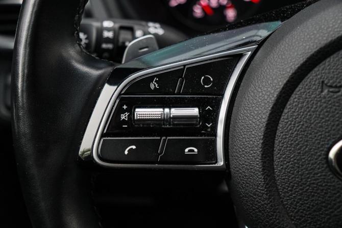 Kia Optima IV Рестайлинг с пробегом 2020 года, цена 2 720 000 рублей, 34857 км, седан, Автокод Объявления