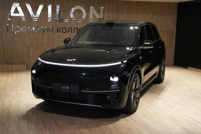 Новый Li Auto (Lixiang) L9 I Рестайлинг 2026 года, цена 12 819 400 рублей, внедорожник, Автокод Объявления