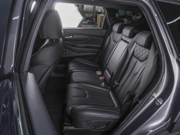 Hyundai Santa Fe IV Рестайлинг с пробегом 2021 года, цена 3 880 000 рублей, 49081 км, внедорожник, Автокод Объявления