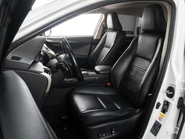 Lexus NX I Рестайлинг с пробегом 2017 года, цена 2 889 000 рублей, 203864 км, внедорожник, Автокод Объявления