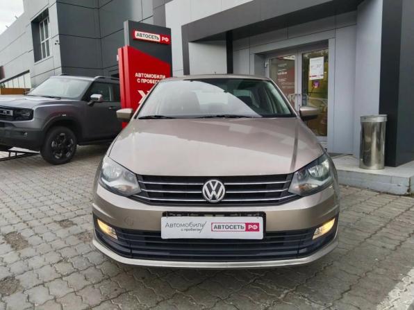 Volkswagen Polo V Рестайлинг с пробегом 2016 года, цена 1 079 440 рублей, 103576 км, седан, Автокод Объявления
