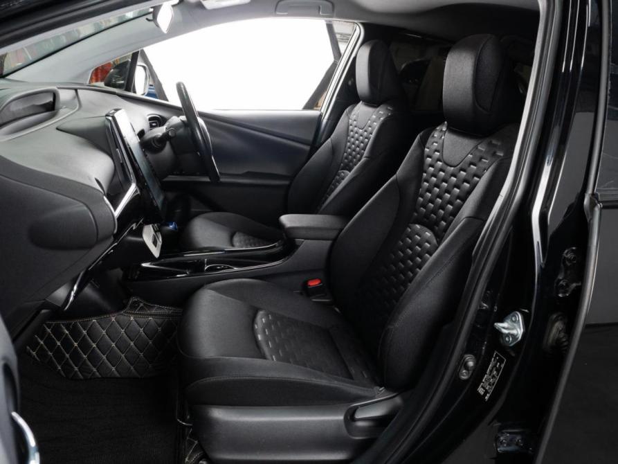Toyota Prius IV (XW50) Тюмень  - изображение 9